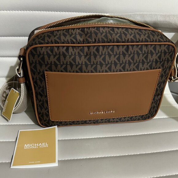 Michael Kors Jet Set Large Signature Logo Crossbody Bag - Picture 6 of 6